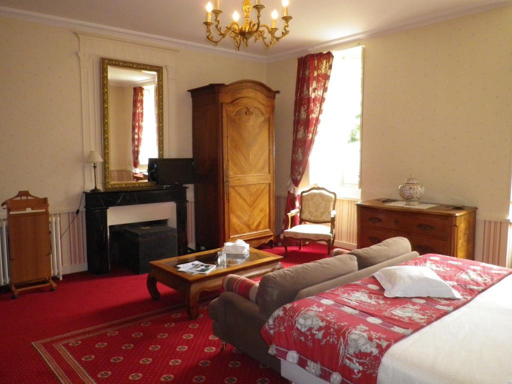 Bed and Breakfast Chateau De L'Oiseliniere Gorges  Pokoj fotografie